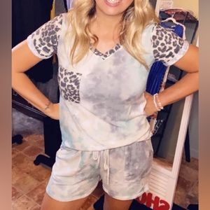 BOUTIQUE Tie Dye & Leopard Lounge Set NEW!
